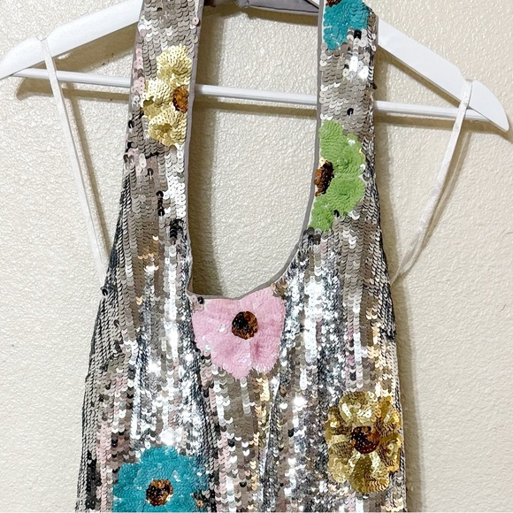 Lovers & Friends Mia Embellished Mini Dress in Silver Sequin Floral size medium - Picture 14 of 14